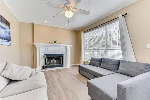 Living - 269 Ashbrook Dr, Martinez, GA 30907 photo 1 of 3