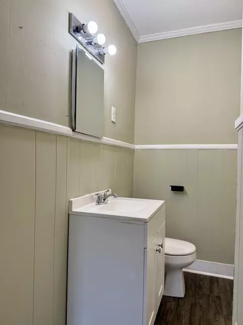Bath - 168 Rivers Cir, Thomson, GA 30824 photo 1 of 5