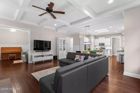 Entry Way - 2087 Egret Cir, Evans, GA 30809 photo 5 of 8