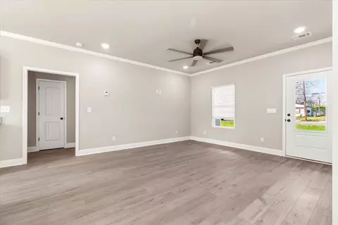 Living - 514 Fairhope St, Augusta, GA 30901 photo 3 of 5