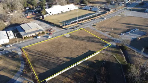 609 Main St, Thomson, GA 30824