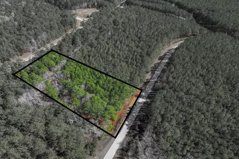 1265 Rogers Rd, Tignall, GA 30668
