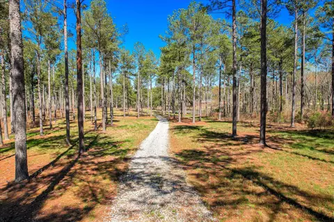6355 Cobbham Rd, Appling, GA 30802