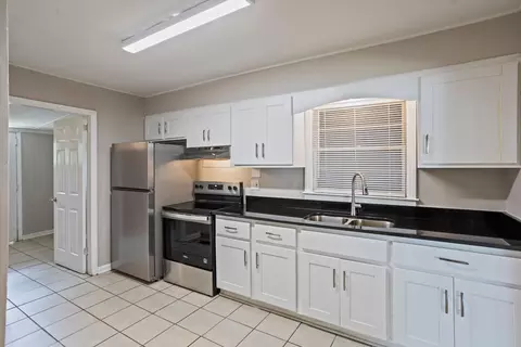 Kitchen - 2562 Ivey Rd, Augusta, GA 30906 photo 2 of 2