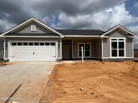 8894 Snelling Dr, Aiken, SC 29803