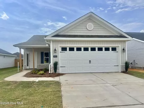 8902 Snelling Dr, Aiken, SC 29803