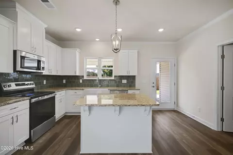 Kitchen - 8902 Snelling Dr, Aiken, SC 29803 photo 1 of 8