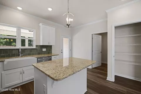 Entry Way - 8902 Snelling Dr, Aiken, SC 29803 photo 4 of 6