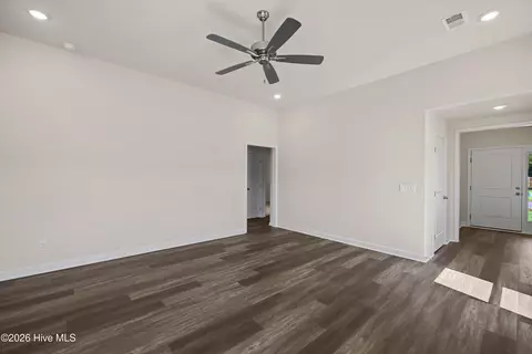 Living - 8902 Snelling Dr, Aiken, SC 29803 photo 1 of 2