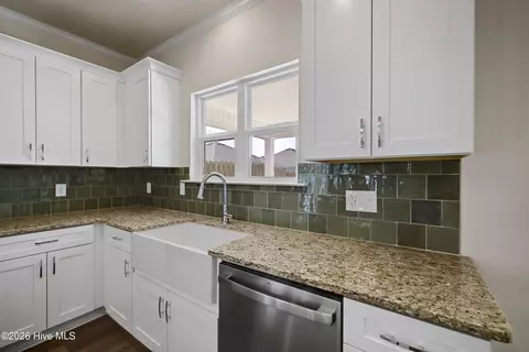 Kitchen - 8902 Snelling Dr, Aiken, SC 29803 photo 7 of 8