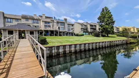 826 Riverfront Dr, Augusta, GA 30901 photo 2