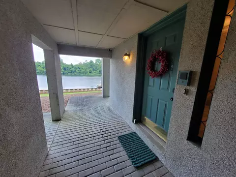 826 Riverfront Dr, Augusta, GA 30901 photo 3