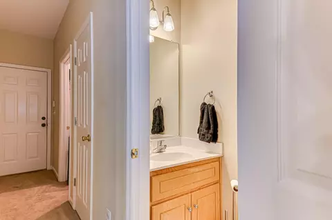Entry Way - 202 Mineral Ct, Evans, GA 30809 photo 5 of 7