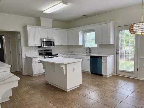 4498 Andover Dr, Evans, GA 30809 photo 2