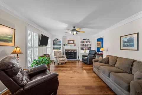 Living - 4099 Eagle Nest Dr, Evans, GA 30809 photo 1 of 2