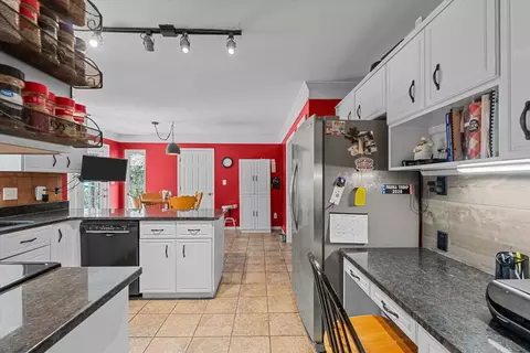 Kitchen - 4099 Eagle Nest Dr, Evans, GA 30809 photo 1 of 6