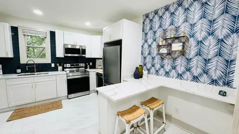 Kitchen - 940 Heard Ave, Augusta, GA 30904 photo 8 of 9
