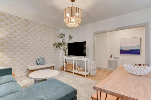 Living - 940 Heard Ave, Augusta, GA 30904 photo 1 of 3