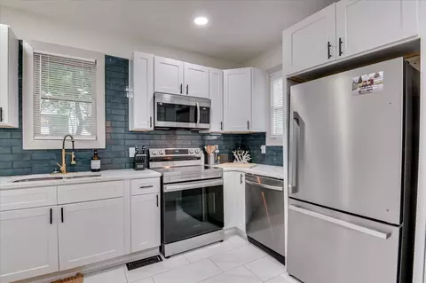Kitchen - 940 Heard Ave, Augusta, GA 30904 photo 3 of 9