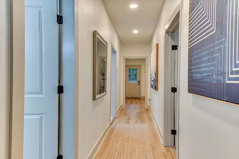 Entry Way - 940 Heard Ave, Augusta, GA 30904 photo 3 of 4