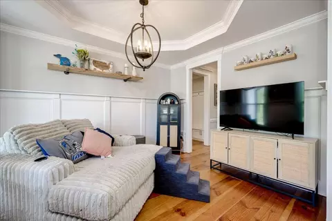 Living - 1044 Bartram Rdg, Evans, GA 30809 photo 3 of 3