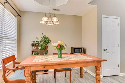 Dining - 2004 End St, Augusta, GA 30909 photo 2 of 3