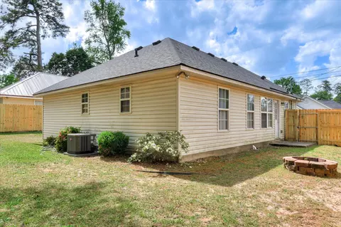 Exterior - 2004 End St, Augusta, GA 30909 photo 6 of 7