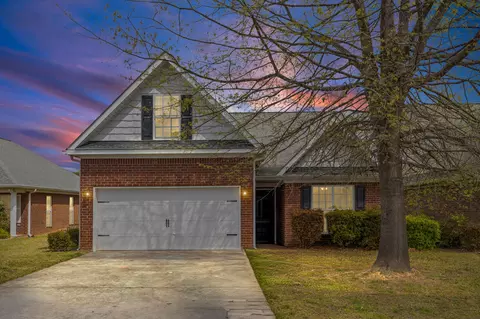 1063 Grove Landing Ln, Grovetown, GA 30813