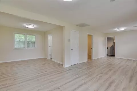 Living - 3113 Bell Dr, Augusta, GA 30906 photo 2 of 5