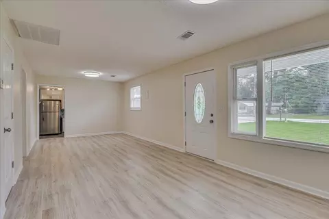 Living - 3113 Bell Dr, Augusta, GA 30906 photo 4 of 5