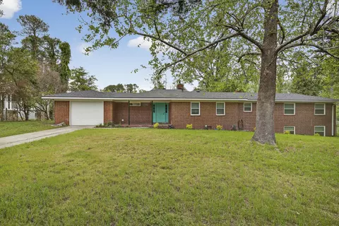 2705 Lakewood Dr, Augusta, GA 30904