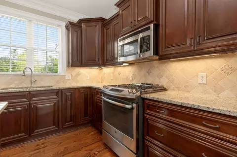 Kitchen - 9055 Winterton St, Evans, GA 30809 photo 4 of 7