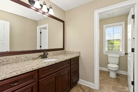 Bath - 9055 Winterton St, Evans, GA 30809 photo 4 of 6