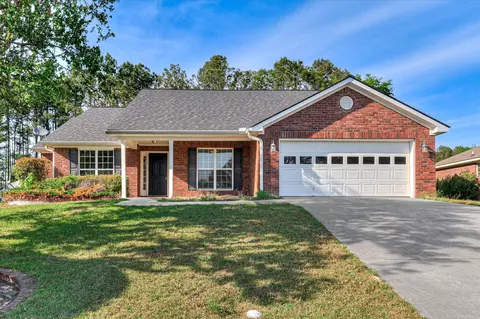 521 Country Glen Dr, Grovetown, GA 30813