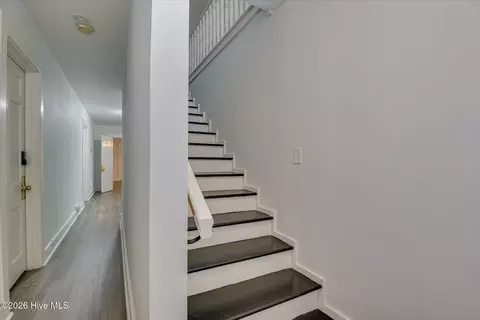 Entry Way - 714 Hickman Rd, Augusta, GA 30904 photo 3 of 8