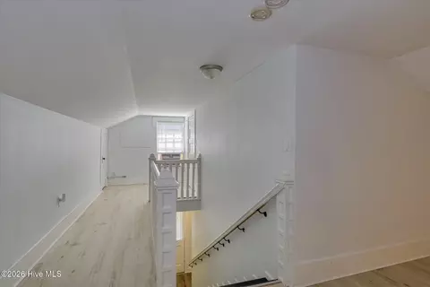Entry Way - 714 Hickman Rd, Augusta, GA 30904 photo 7 of 8
