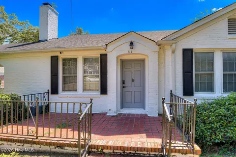 Exterior - 714 Hickman Rd, Augusta, GA 30904 photo 3 of 9