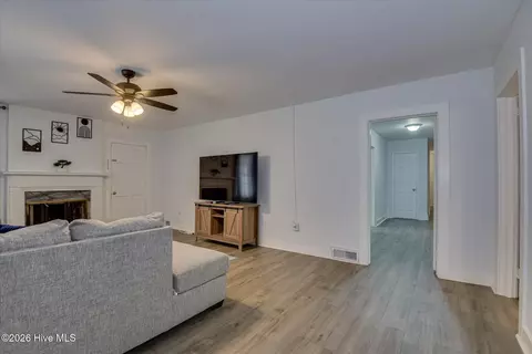 Entry Way - 714 Hickman Rd, Augusta, GA 30904 photo 1 of 8
