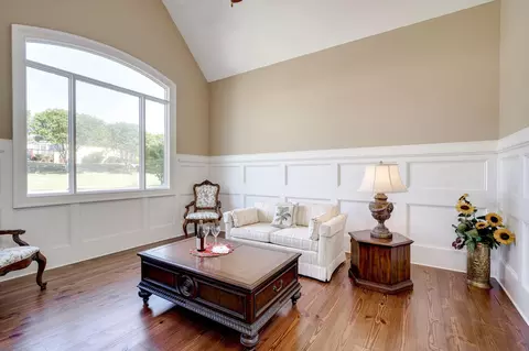 Living - 608 Emerald Xing, Evans, GA 30809 photo 1 of 10