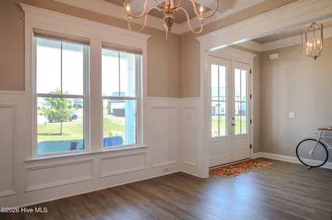 Entry Way - 214 Cardinal Ct, Evans, GA 30809 photo 3 of 6