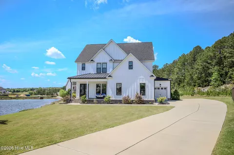214 Cardinal Ct, Evans, GA 30809