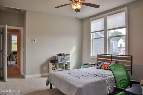 Bedroom - 214 Cardinal Ct, Evans, GA 30809 photo 4 of 11
