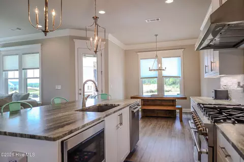 Kitchen - 214 Cardinal Ct, Evans, GA 30809 photo 3 of 9