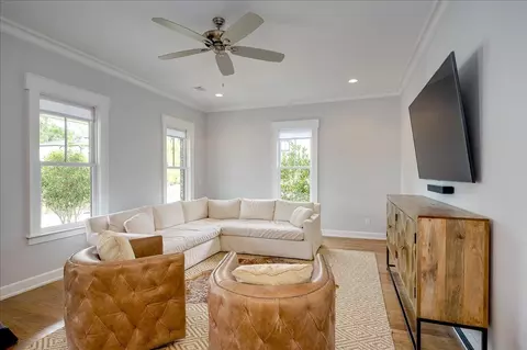 Living - 612 Whimbrel Ct, Evans, GA 30809 photo 6 of 7