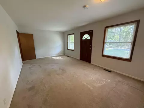 727 Central Rd, Thomson, GA 30824 photo 2