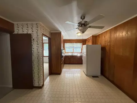 727 Central Rd, Thomson, GA 30824 photo 6