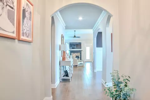 Entry Way - 414 Overcup Ln, Evans, GA 30809 photo 4 of 6