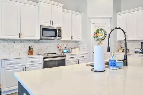 Kitchen - 414 Overcup Ln, Evans, GA 30809 photo 2 of 6