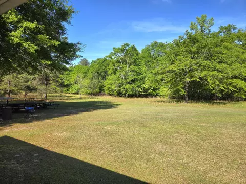 Exterior - 335 W Sheppard St, Stapleton, GA 30823 photo 13 of 14