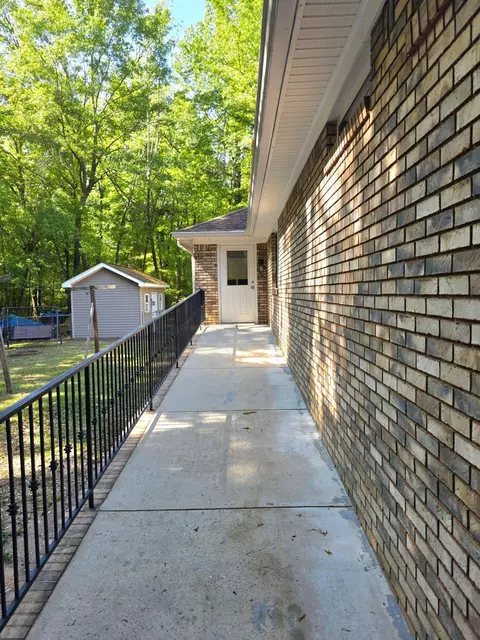 Exterior - 335 W Sheppard St, Stapleton, GA 30823 photo 7 of 14